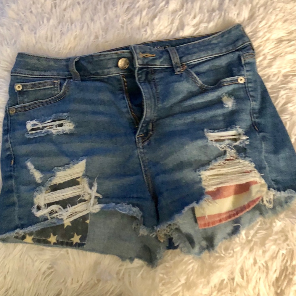 🔸NEGOTIABLE🔸 AE Red White Blue Denim